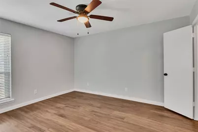 1301 Oak Timber Drive, Euless, TX 76039 - Photo 27