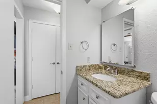 10118 Apple Creek Dr, Dallas, TX 75243 - Photo 9