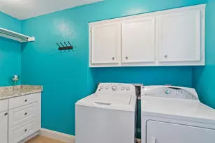 10118 Apple Creek Dr, Dallas, TX 75243 - Photo 19