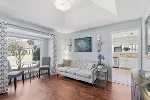 10118 Apple Creek Dr, Dallas, TX 75243 - Photo 3