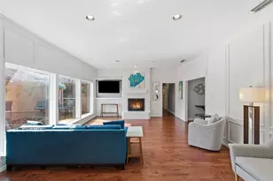 10118 Apple Creek Dr, Dallas, TX 75243 - Photo 13