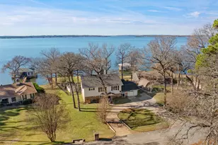 21028 Bay Shore Dr, Flint, TX 75762 - Photo 1