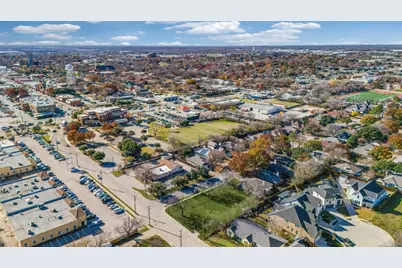 309 N Main Street, Grapevine, TX 76051 - Photo 7