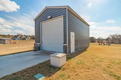 435 Creekside Court, Weatherford, TX 76087 - Photo 31