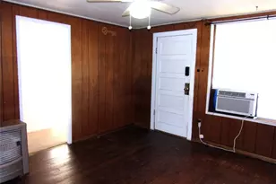 507 S Cherokee St, San Saba, TX 76877 - Photo 7