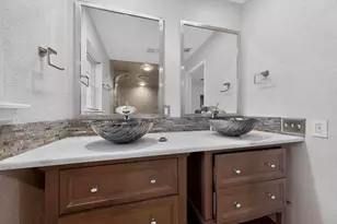 3401 Hillsdale Ln, Garland, TX 75042 - Photo 35