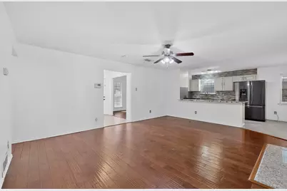 3401 Hillsdale Lane, Garland, TX 75042 - Photo 5