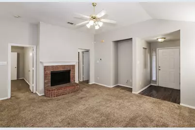 1012 Port Mansfield Drive, Little Elm, TX 75068 - Photo 3