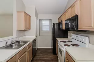 1012 Port Mansfield Dr, Little Elm, TX 75068 - Photo 7