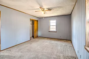 305 Gene Autry Dr, Tioga, TX 76271 - Photo 17