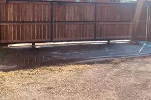 328 S Main St, Cedar Hill, TX 75104 - Photo 3