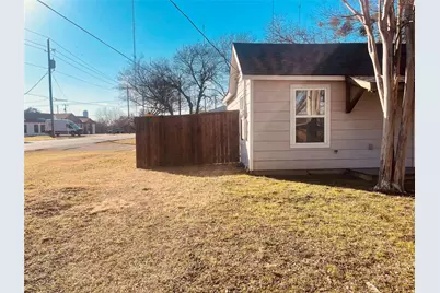 328 S Main Street, Cedar Hill, TX 75104 - Photo 5