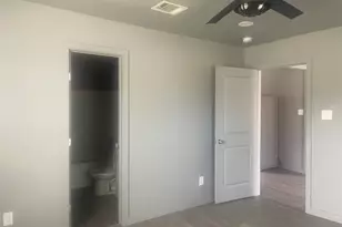 328 S Main St, Cedar Hill, TX 75104 - Photo 11