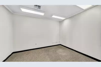 107 Fannin Street, Millsap, TX 76066 - Photo 9