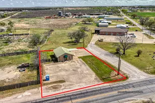 107 Fannin St, Millsap, TX 76066 - Photo 1