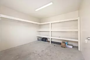 805 23rd St, Grand Prairie, TX 75050 - Photo 17