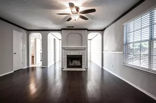 309 Longshore Dr, Little Elm, TX 75068 - Photo 3