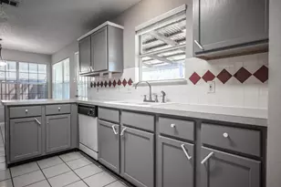 309 Longshore Dr, Little Elm, TX 75068 - Photo 7