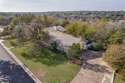 3412 Autumn Drive, Fort Worth, TX 76109 - Photo 3