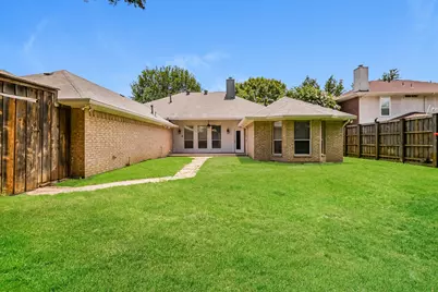 4213 Baystone Court, Rowlett, TX 75088 - Photo 15