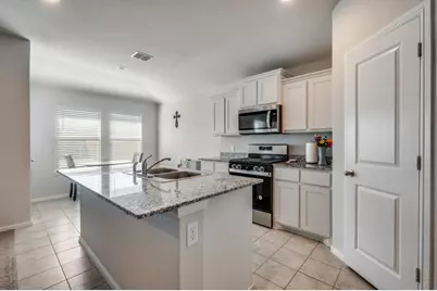 4109 Ridgeway Lane, Denton, TX 76226 - Photo 3