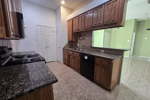 8012 Ashridge Rd, Fort Worth, TX 76134 - Photo 3