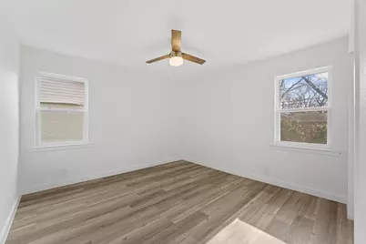 11046 Delford Circle, Dallas, TX 75228 - Photo 25