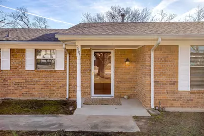 2404 Skyline Drive, Sansom Park, TX 76114 - Photo 5