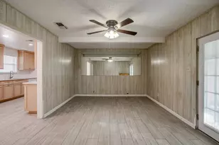 2404 Skyline Dr, Sansom Park, TX 76114 - Photo 7