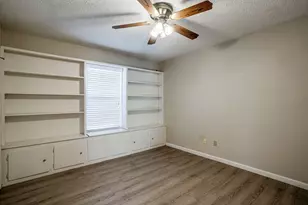 2404 Skyline Dr, Sansom Park, TX 76114 - Photo 15