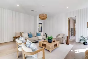 9233 E Lake Highlands Dr, Dallas, TX 75218 - Photo 11