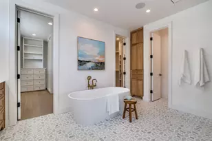 9233 E Lake Highlands Dr, Dallas, TX 75218 - Photo 15