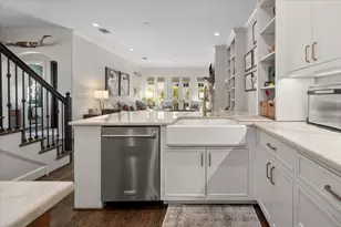 2728 Miro Ct, Fort Worth, TX 76107 - Photo 23