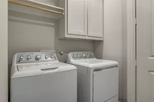 8108 Hastings Dr, Dallas, TX 75231 - Photo 21