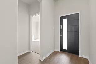 9244 Kansas Pacific Dr, Fort Worth, TX 76036 - Photo 3