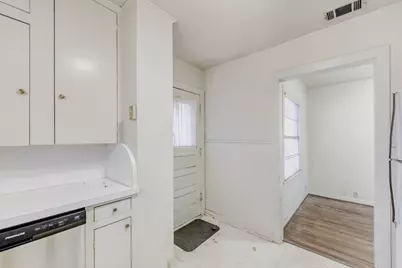 5833 E Mockingbird Lane, Dallas, TX 75206 - Photo 15