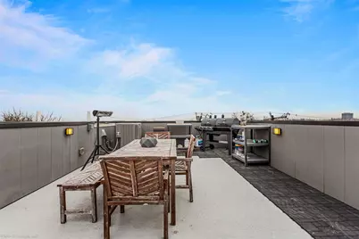 304 Mathey Court, Dallas, TX 75208 - Photo 3