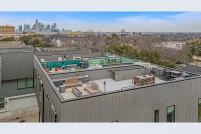 304 Mathey Court, Dallas, TX 75208 - Photo 27