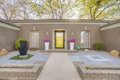 1705 Watson Street, Fort Worth, TX 76103 - Photo 1
