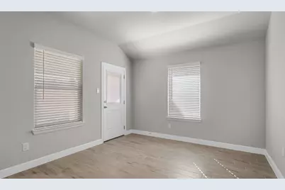 10376 Sarasota Street, Grand Prairie, TX 76065 - Photo 9