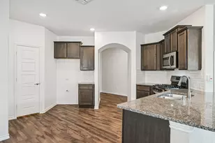 609 Bassett Hall Rd, Fate, TX 75189 - Photo 9