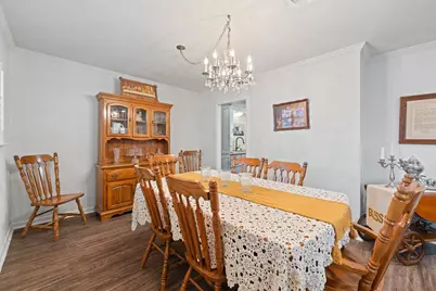 1105 S Walnut Street, Cleburne, TX 76033 - Photo 9