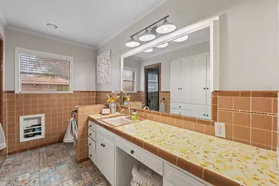 1105 S Walnut Street, Cleburne, TX 76033 - Photo 27