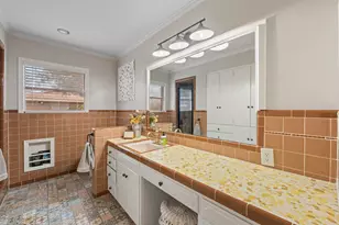 1105 S Walnut St, Cleburne, TX 76033 - Photo 27