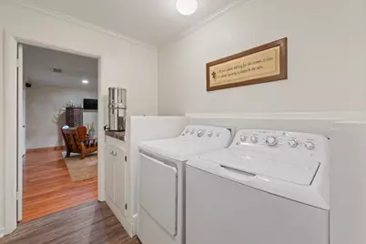 1105 S Walnut Street, Cleburne, TX 76033 - Photo 29