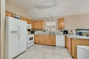 717 Mill Branch Dr, Garland, TX 75040 - Photo 11