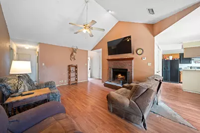 102 Marvin Gardens, Waxahachie, TX 75165 - Photo 7