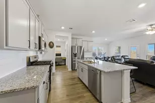 830 Creekview Ln, Lavon, TX 75166 - Photo 3