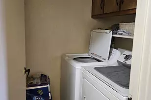 1049 Cottonwood Trail, Benbrook, TX 76126 - Photo 3