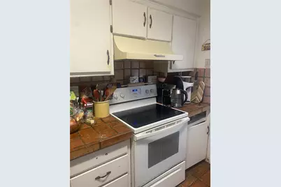 1049 Cottonwood Trail, Benbrook, TX 76126 - Photo 13